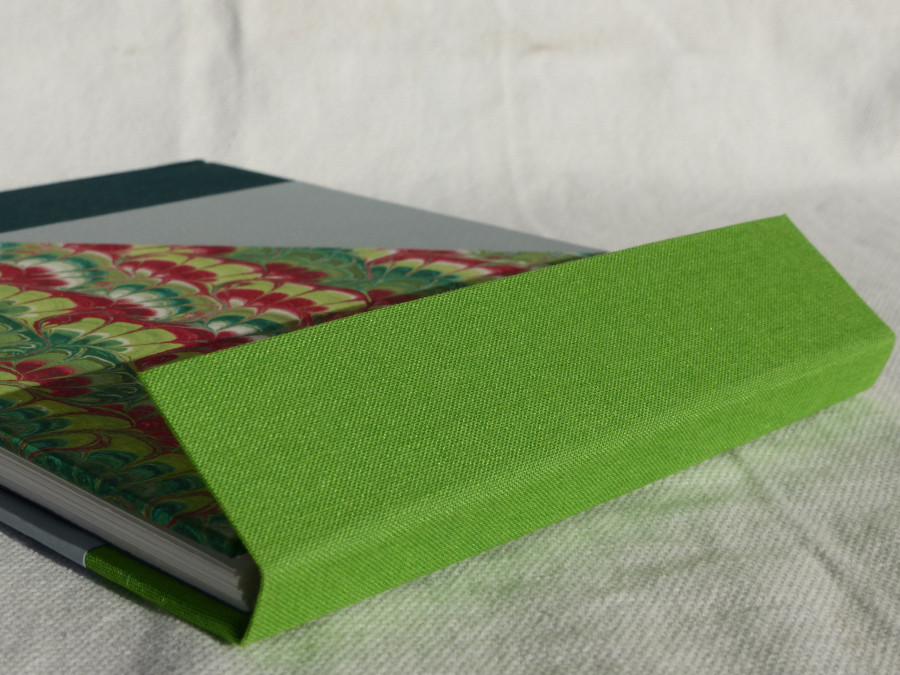 Carnet aquarelle, en toile verte, papier 300g, format paysage