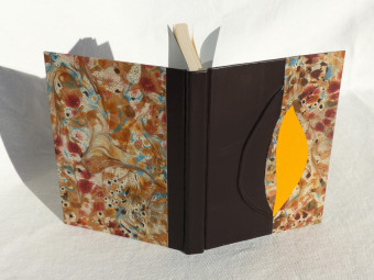 Carnet de note feuille en cuir marron