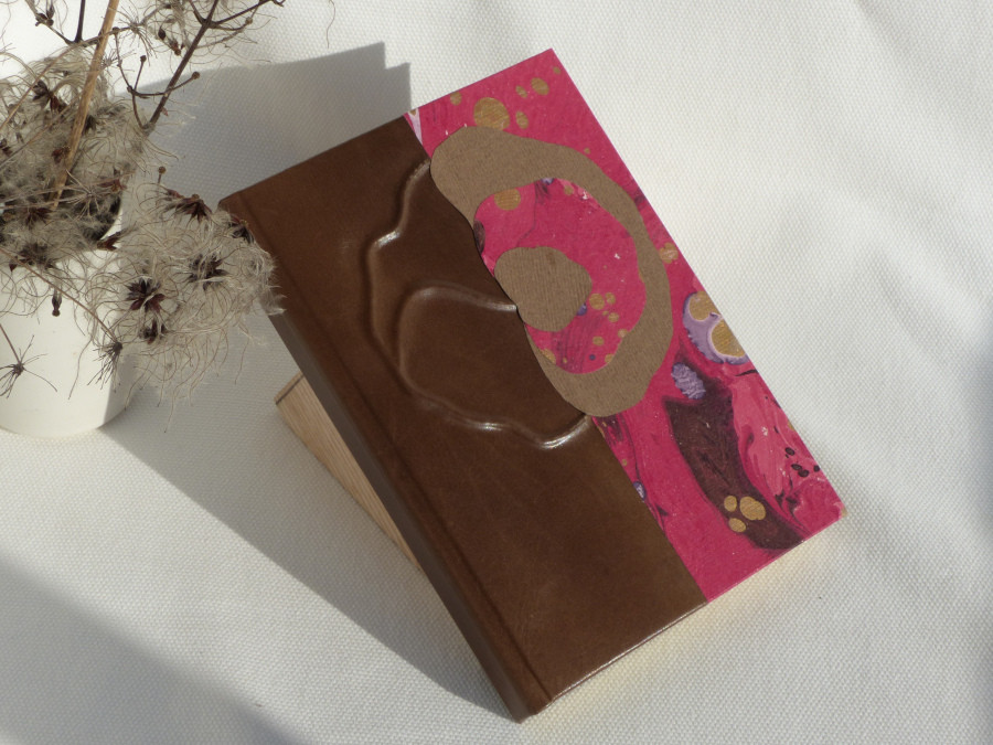 Carnet de note fleur en cuir marron