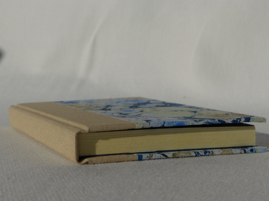 Petit carnet en toile beige